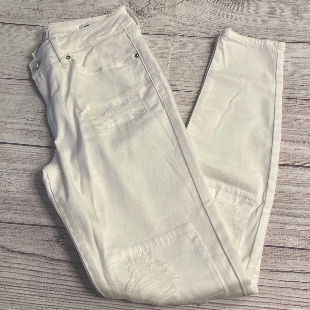 William Rast White Distressed Ankle Jeans
